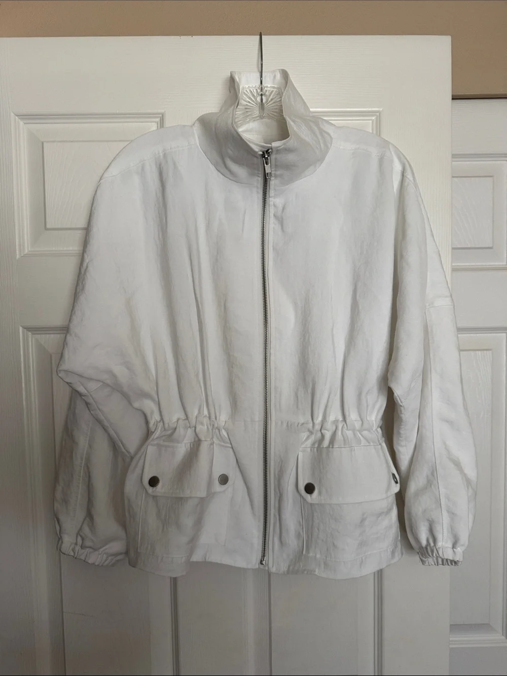 Simply Vera Wang White Cinched Waist Funnel Neck Jacket S
